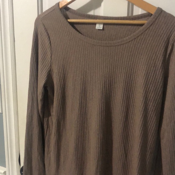 NWOT ribbed neutral long sleeve shirt - Picture 3 of 4